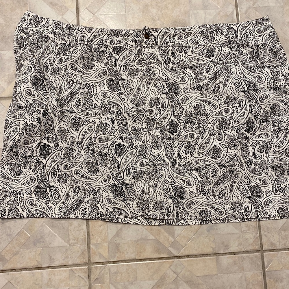 L womens Woman’s Within casual paisley stretch plus size skort size 32W